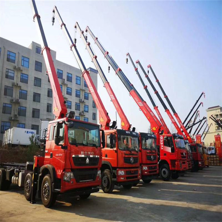 东阿租专业吊车电话