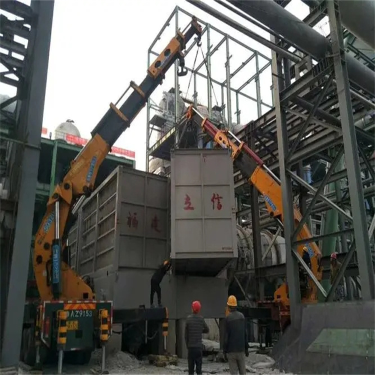 东阿折臂吊车租赁电话